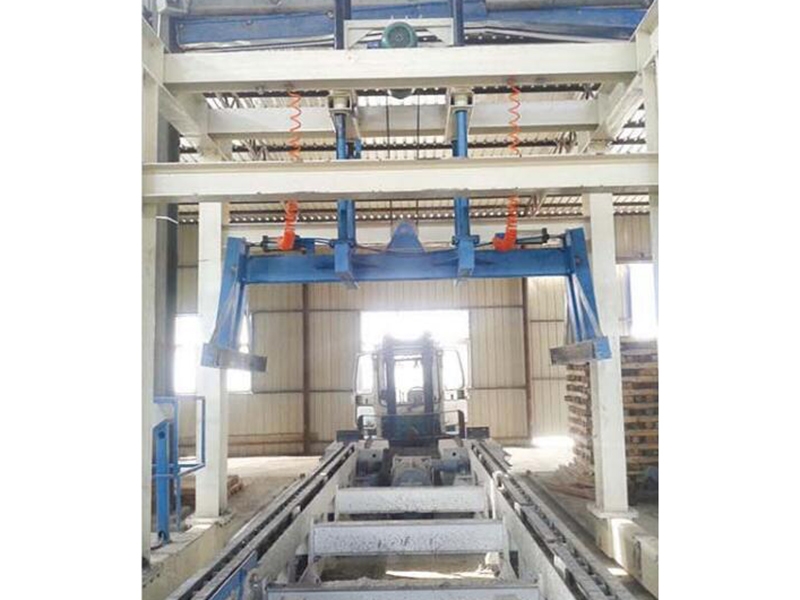 Catenary pillar production equipment