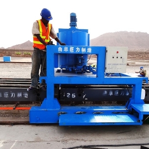 Release agent spraying machine